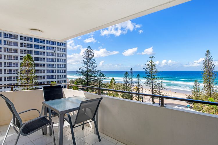 The Sands Beachfront 3 Bedroom Apartment