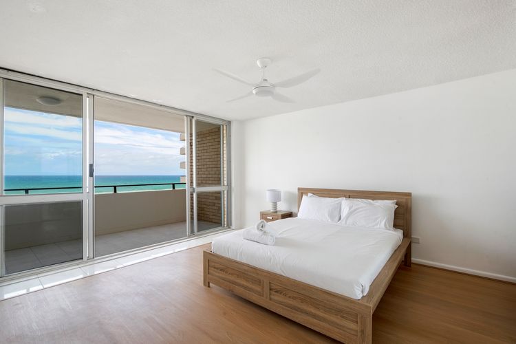 The Sands Beachfront 3 Bedroom Apartment