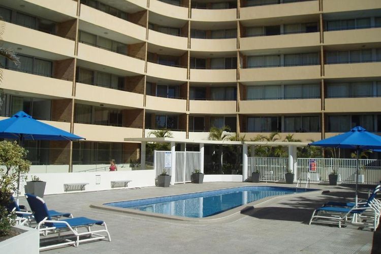 The Sands Beachfront 3 Bedroom Apartment