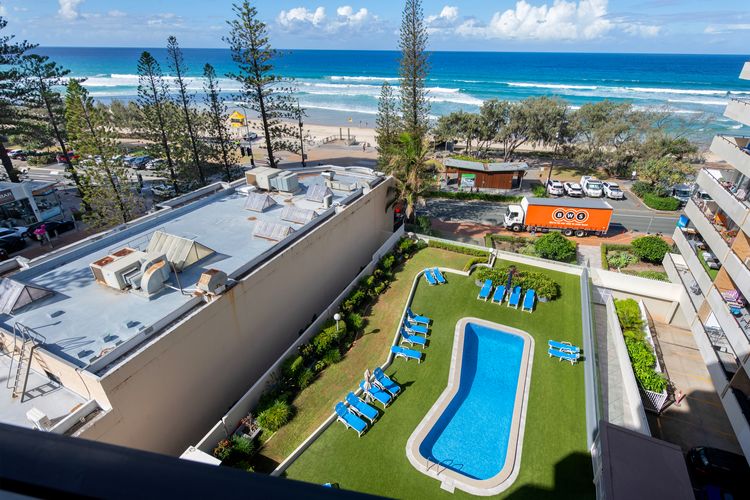 The Sands Beachfront 3 Bedroom Apartment