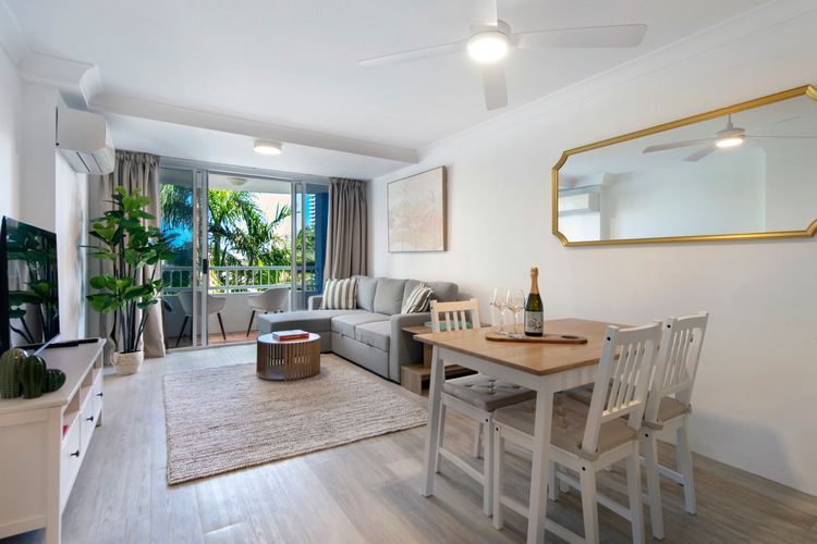 Bel Air Modern 1 Bedroom Apartment