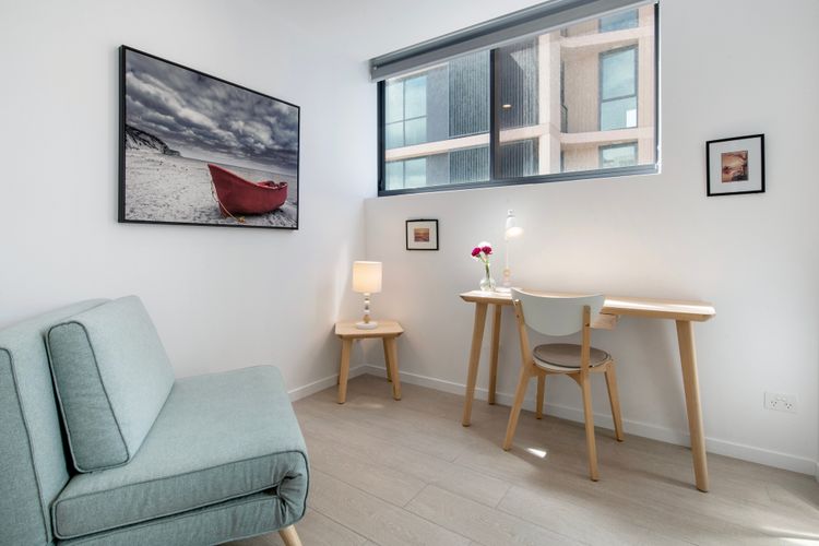 Ocean Views Apartment with Rooftop Pool