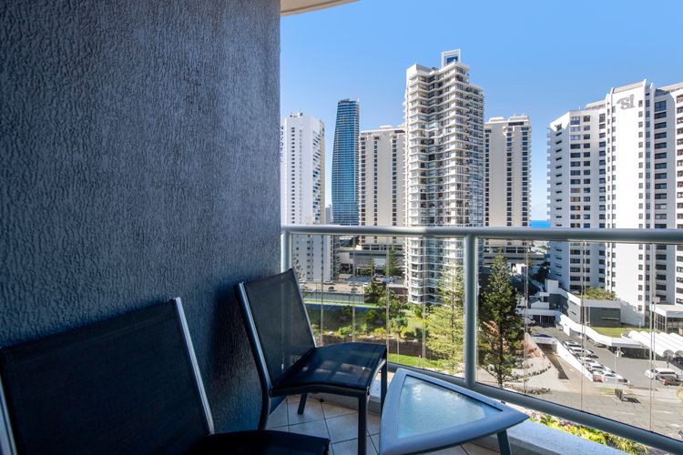 Two Bedroom Dual Key At Legends Resort