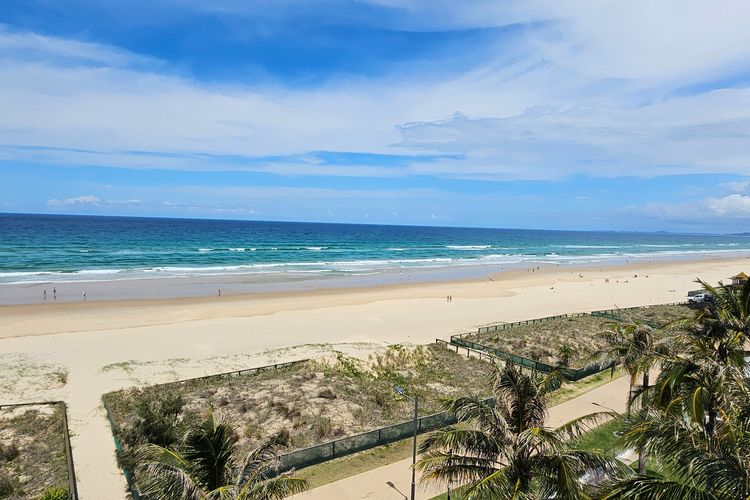 Jewel Residences – Luxury One Bedroom Apartment