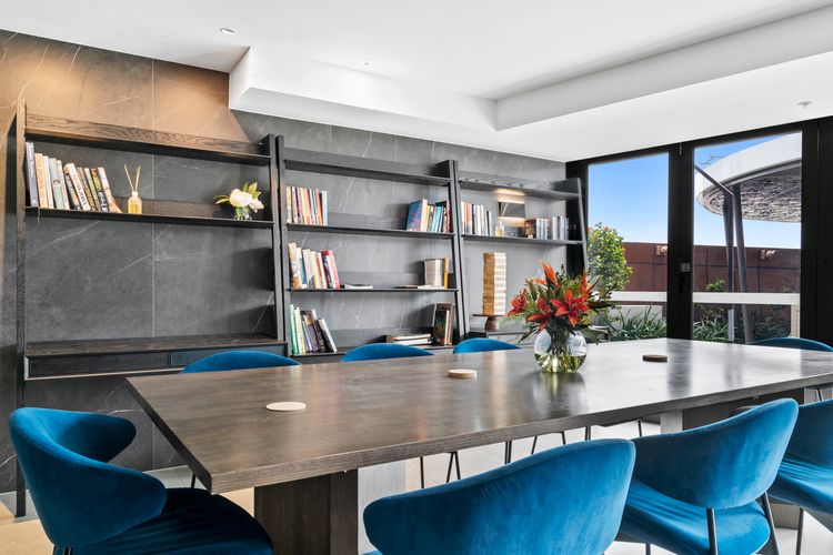 Jewel Residences – Luxury One Bedroom Apartment