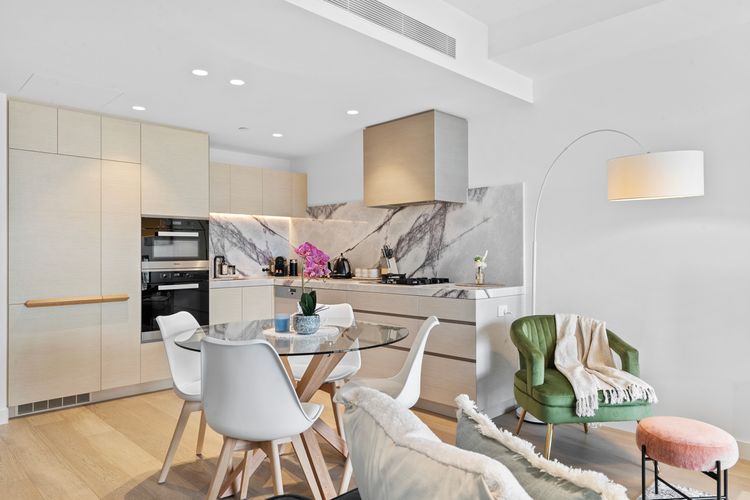 Jewel Residences – Luxury One Bedroom Apartment