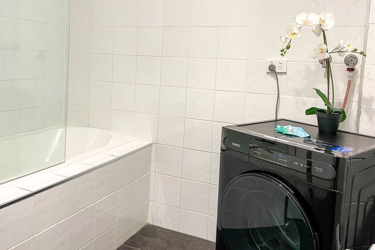 Unbeatable Location – Spacious 3 bedroom townhouse