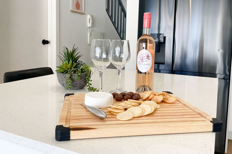 Unbeatable Location – Spacious 3 bedroom townhouse