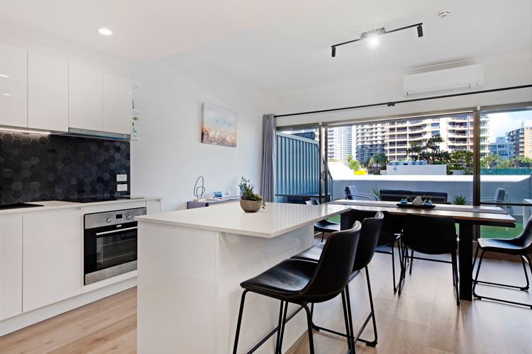 Unbeatable Location – Spacious 3 bedroom townhouse