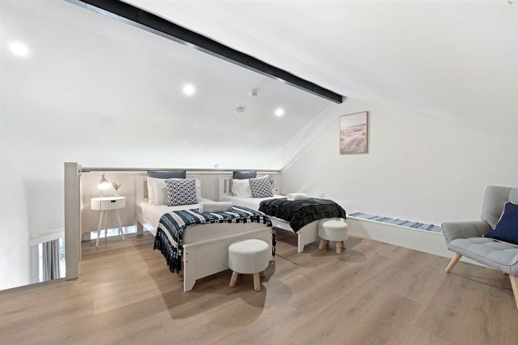 Unbeatable Location – Spacious 3 bedroom townhouse