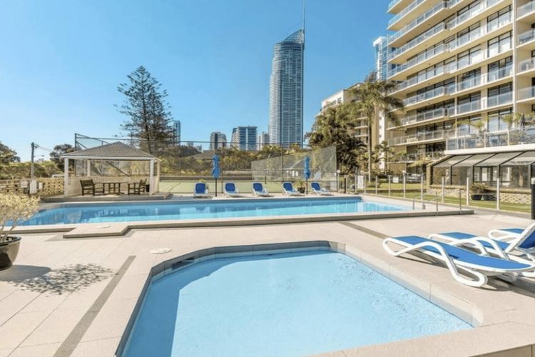 Sunny Surfers Stay – Beach & Tram at your doorstep