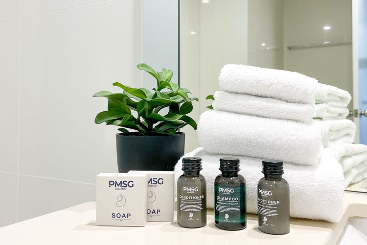 Coastal Comfort in Surfers. 1BR + Study