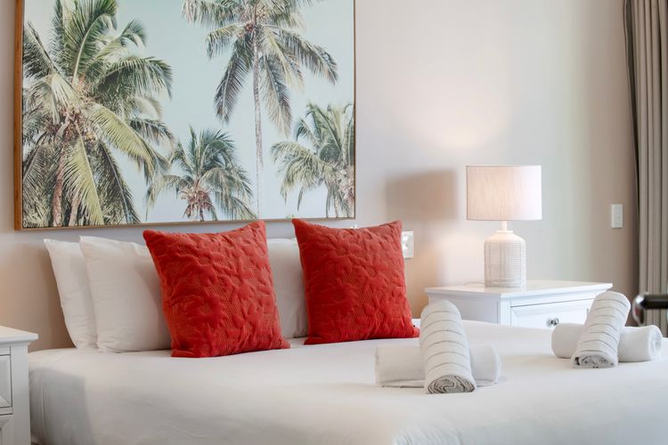 Family Fun at Sun City 3BR Near Beach