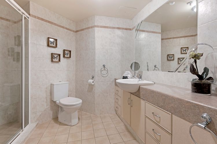 Family Fun at Sun City 3BR Near Beach