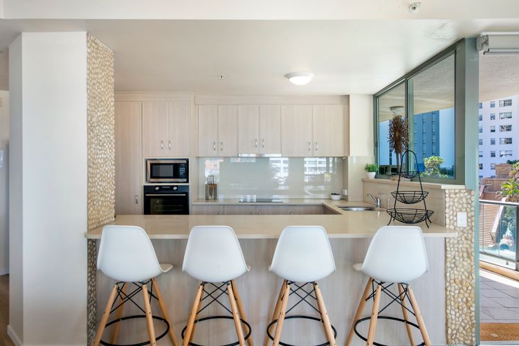 Family Fun at Sun City 3BR Near Beach