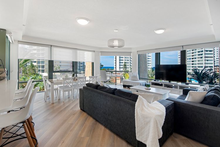 Family Fun at Sun City 3BR Near Beach