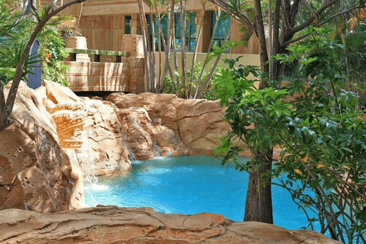 Family Fun at Sun City 3BR Near Beach