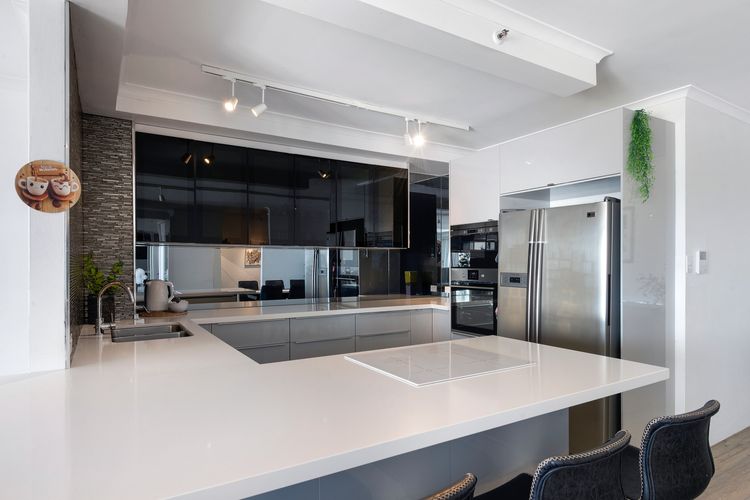 Ocean Sands Central Main Beach Apartment