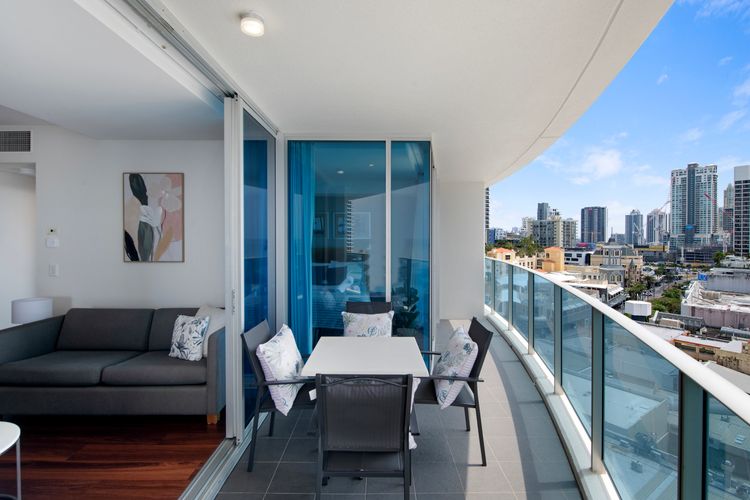 Deluxe Two Bedroom Hilton Apartment