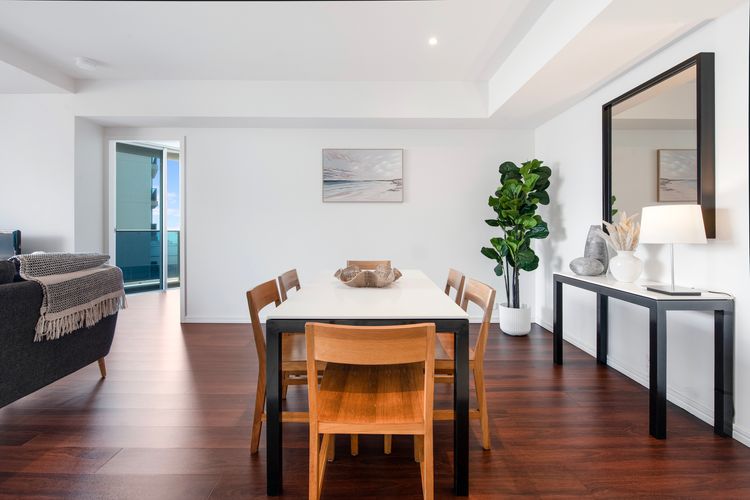 Deluxe Two Bedroom Hilton Apartment