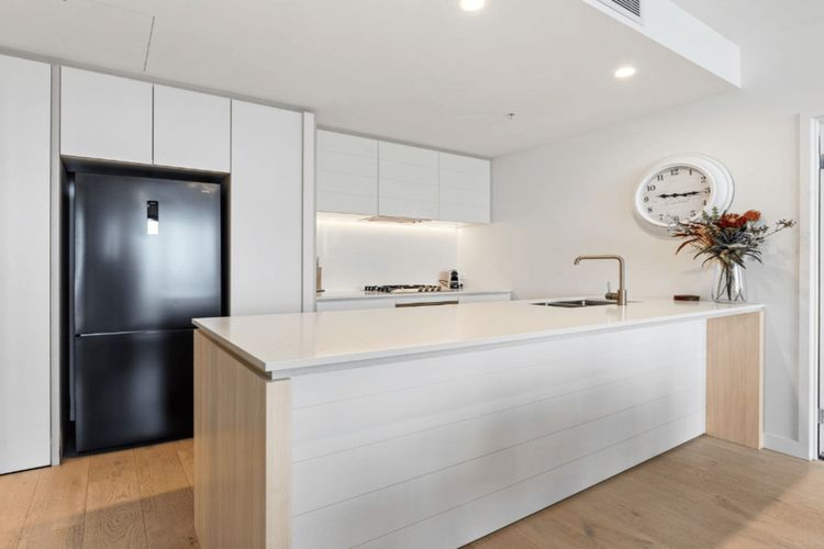 Signature Stunning 2 Bedroom Apartment