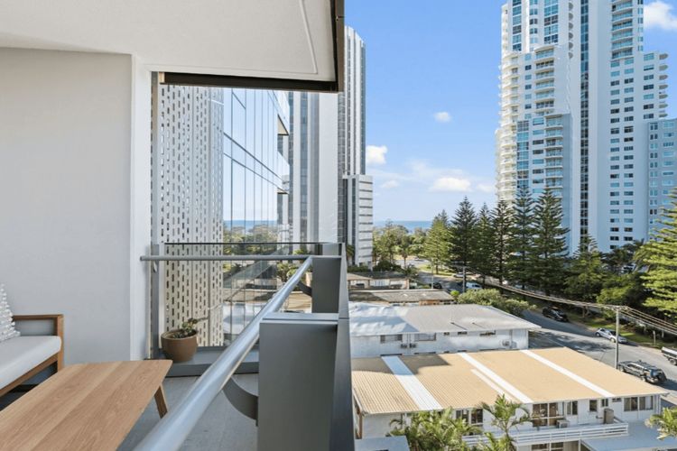 Signature Stunning 2 Bedroom Apartment