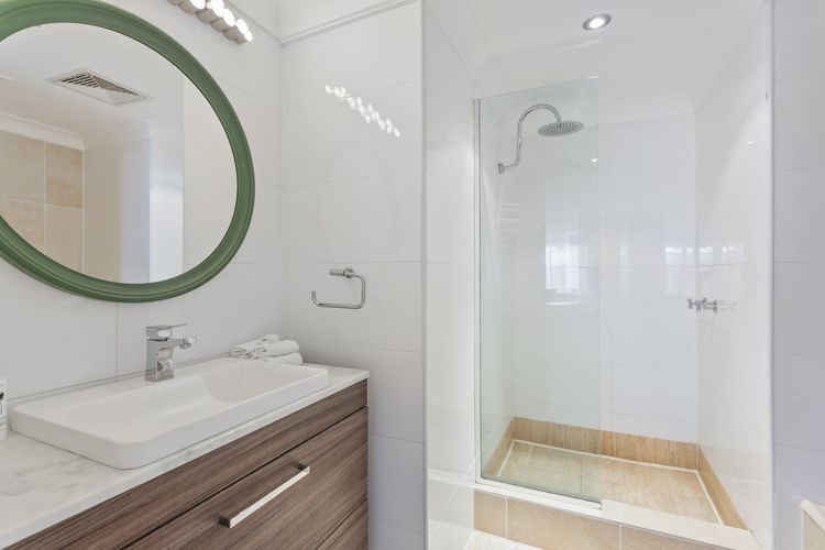 Spacious 3 Bedroom Family Apartment