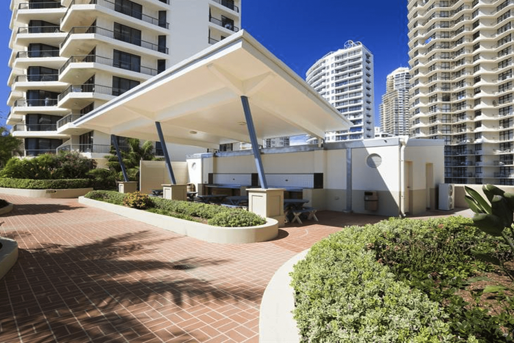 Spacious 3 Bedroom Family Apartment