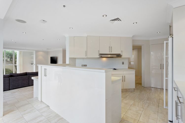 Spacious 3 Bedroom Family Apartment