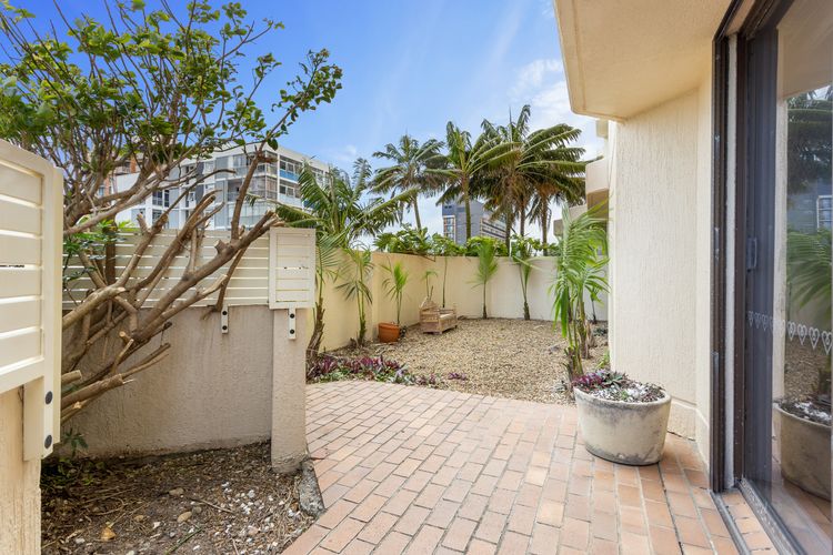 Spacious 3 Bedroom Family Apartment