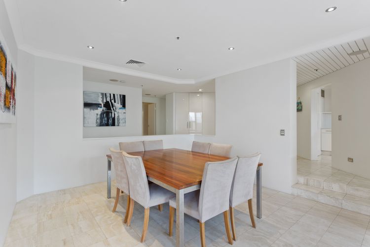Spacious 3 Bedroom Family Apartment