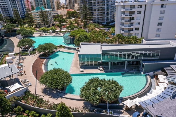 Luxury 3 Bedroom Apartment with Ocean Views