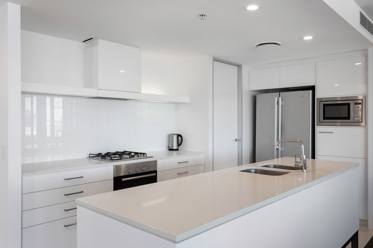 Luxury 3 Bedroom Apartment with Ocean Views