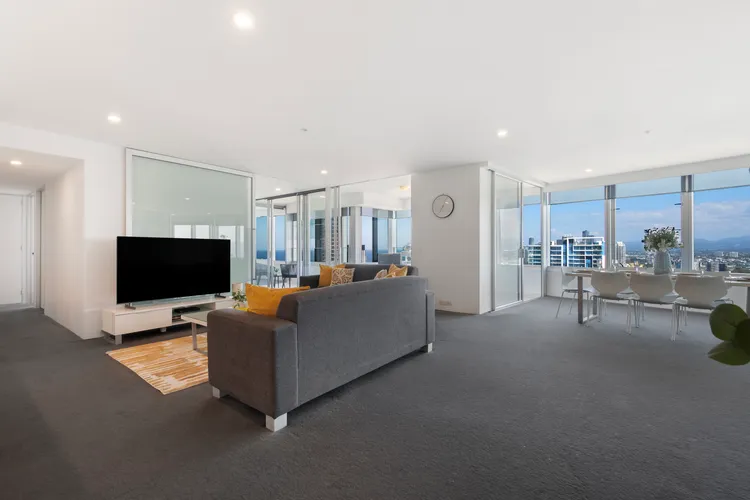 Luxury 3 Bedroom Apartment with Ocean Views