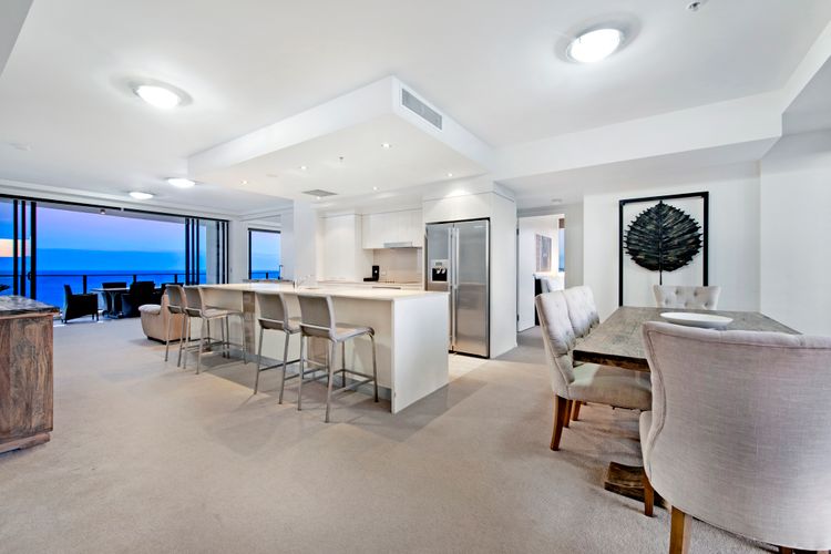 Private Rooftop Spa Penthouse apartment – Sierra Grand