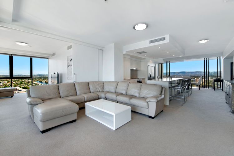 Private Rooftop Spa Penthouse apartment – Sierra Grand