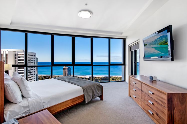 Private Rooftop Spa Penthouse apartment – Sierra Grand