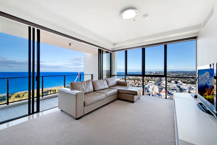 Private Rooftop Spa Penthouse apartment – Sierra Grand