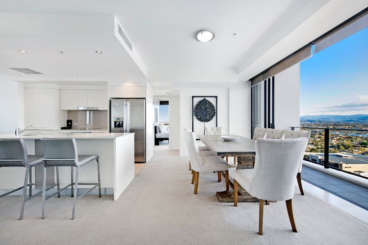 Private Rooftop Spa Penthouse apartment – Sierra Grand