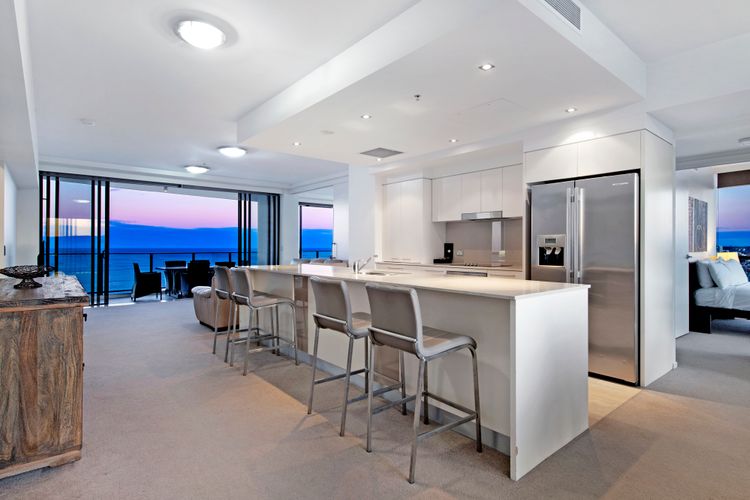 Private Rooftop Spa Penthouse apartment – Sierra Grand