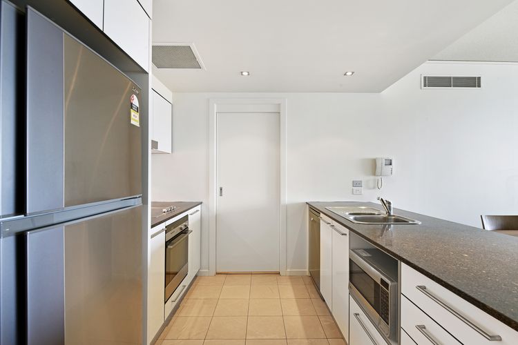 Hinterland Views 2BR apartment – Sierra Grand