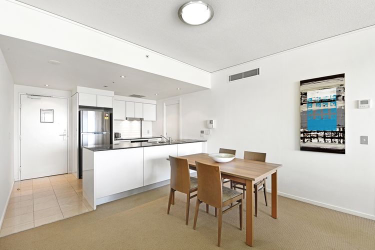 Hinterland Views 2BR apartment – Sierra Grand