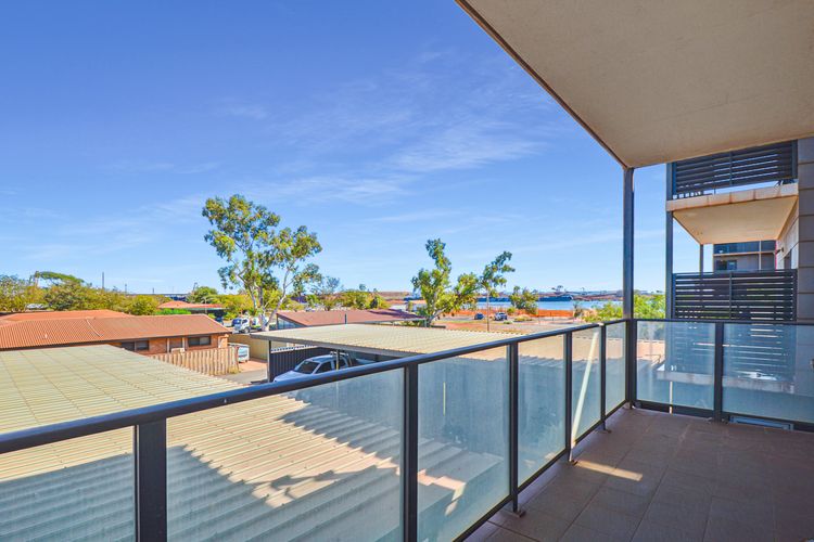 Dashing Delight Stylish 1×1