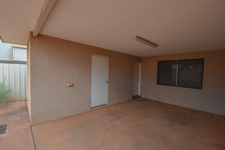 Marginal on Morgans Cute 1×1