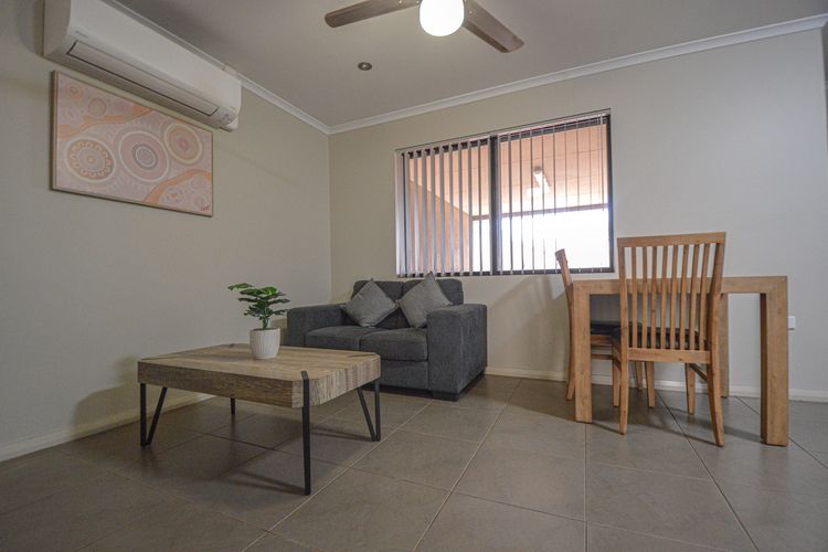 Marginal on Morgans Cute 1×1