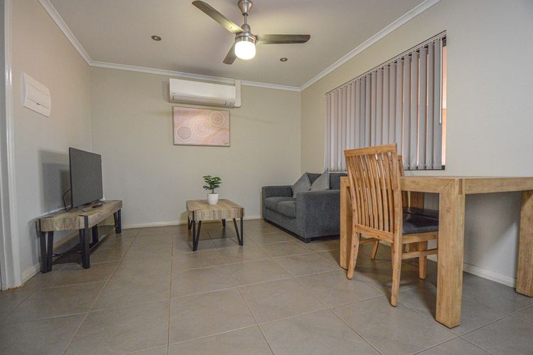 Marginal on Morgans Cute 1×1