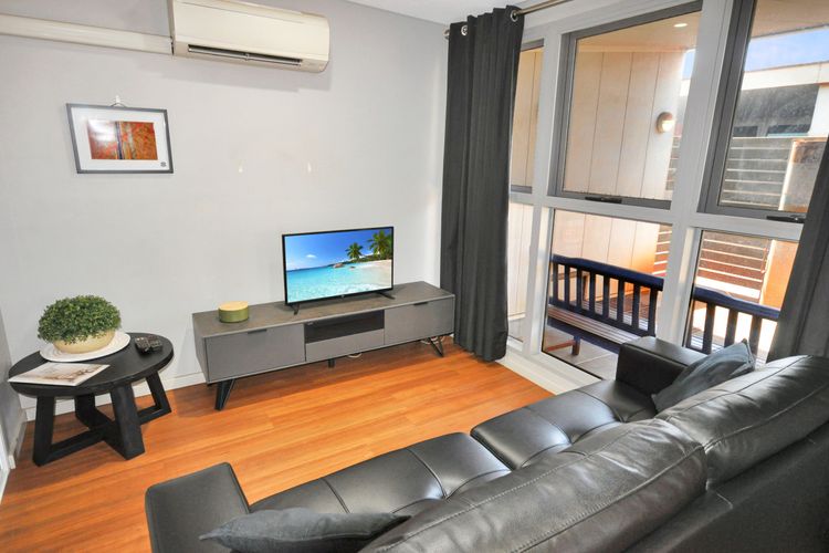 Stylish Studio 1×1 Walk to CBD