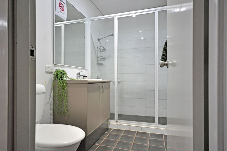 Stylish Studio 1×1 Walk to CBD