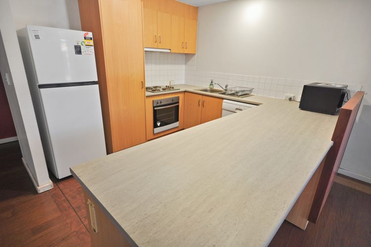 Ample Anderson Ground Level 2×1