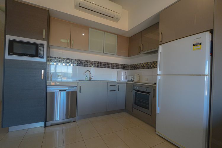 Edacious Edgar Modern 1×1